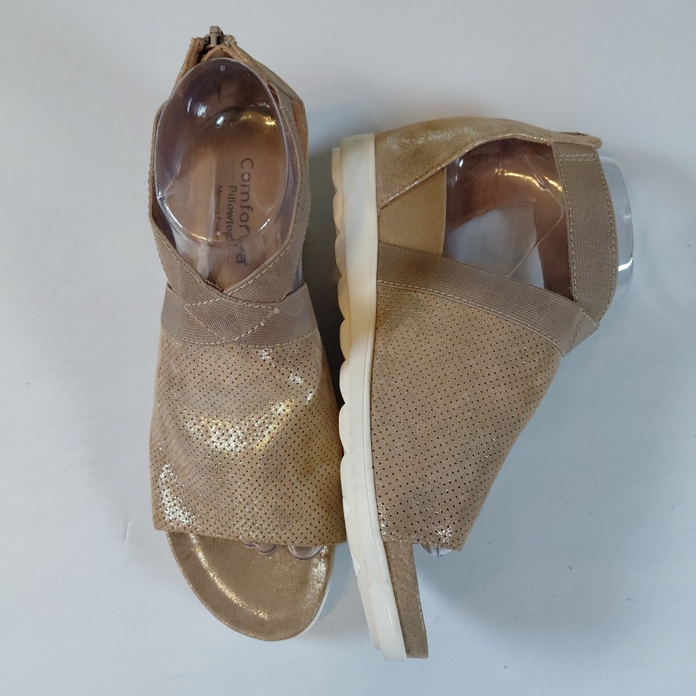 Comfortiva Metallic Paisley Sandal Wedge 8M  CT0038408 Back Zipper Pillowtop